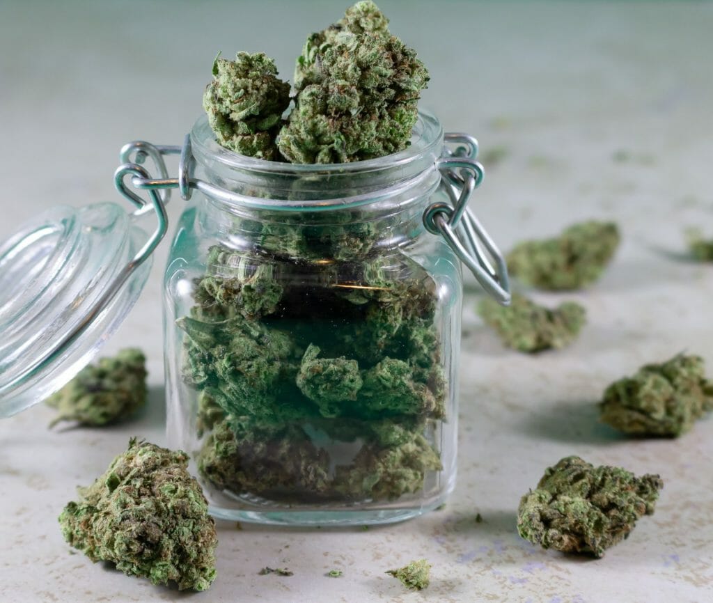 Grasslife - cannabis Dispensaries | Kootenay Botanicals Canada