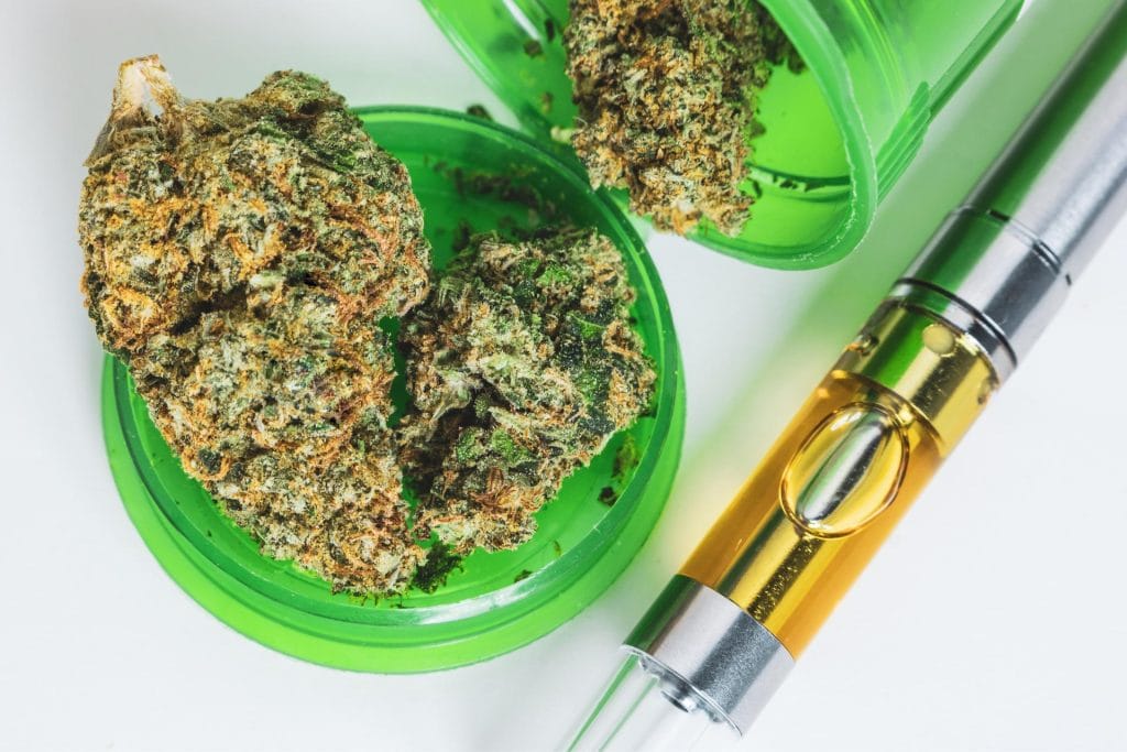 Make cannabis Easy with the Ultimate Must-Try Vape Pen | Kootenay Botanicals Canada